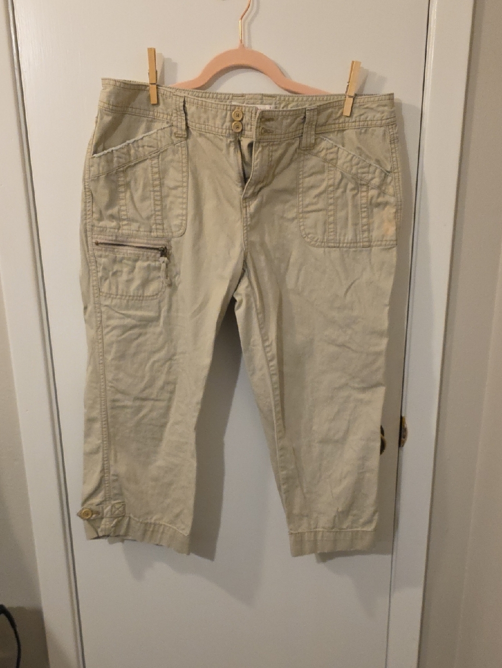 Aeropostale Light Khaki Casual Pants - Beige Tone